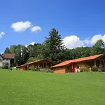 Lamplhof 팜스테이 림스팅